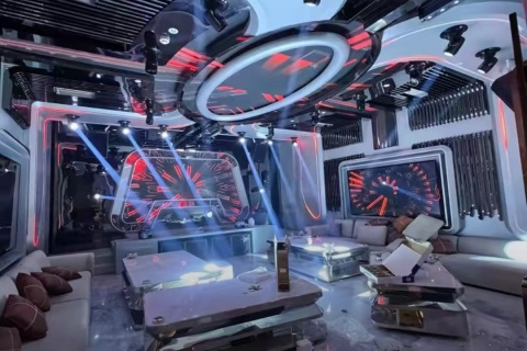 重庆商务KTV预订_重庆皇家七号夜总会,高端KTV与夜总会的完美结合